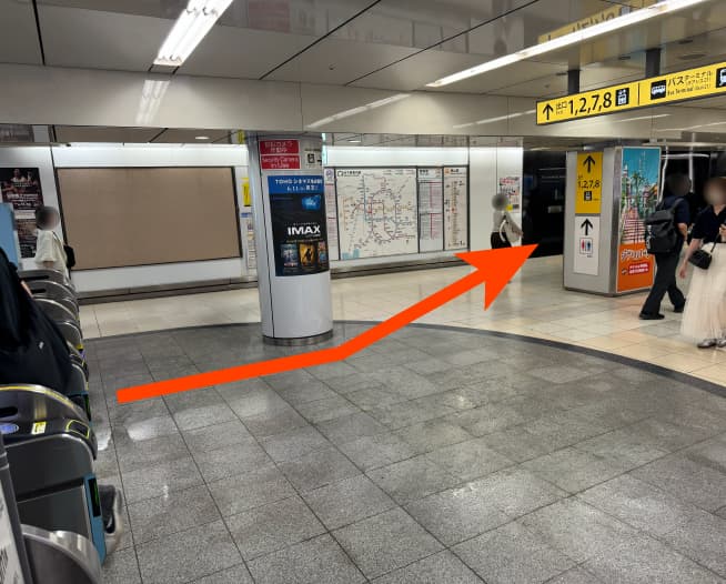 にしたんARTクリニック名古屋栄院へ駅から徒歩で向かう道順を説明した画像
